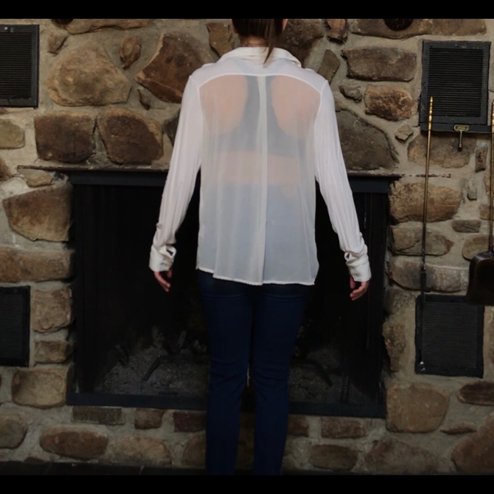 Xhilaration button up - Picture 2 of 2